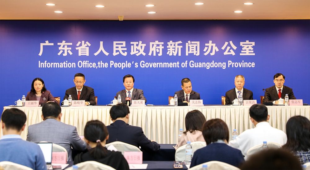 深圳创新政府投资工程监管模式 为审批制度改革提供示范作用 
