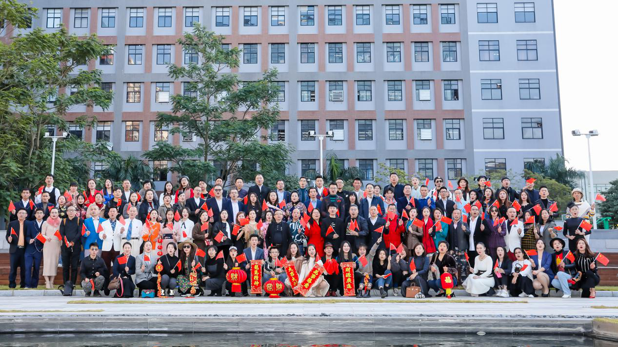 时尚浪潮来啦！第五届中国（深圳）国际时装节28日启幕
