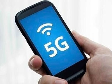 5G手机竞争激烈厮杀至千元档 用户更期待5G套餐降价