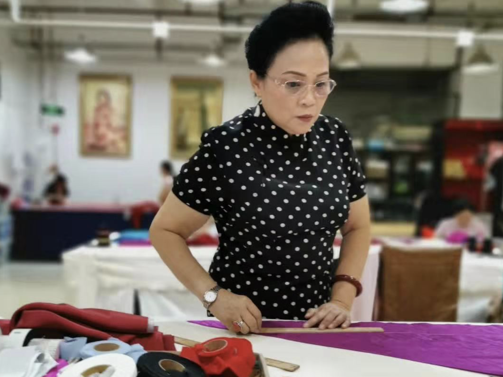 十佳设计师唐光艳：用东方美学展现民族自豪感