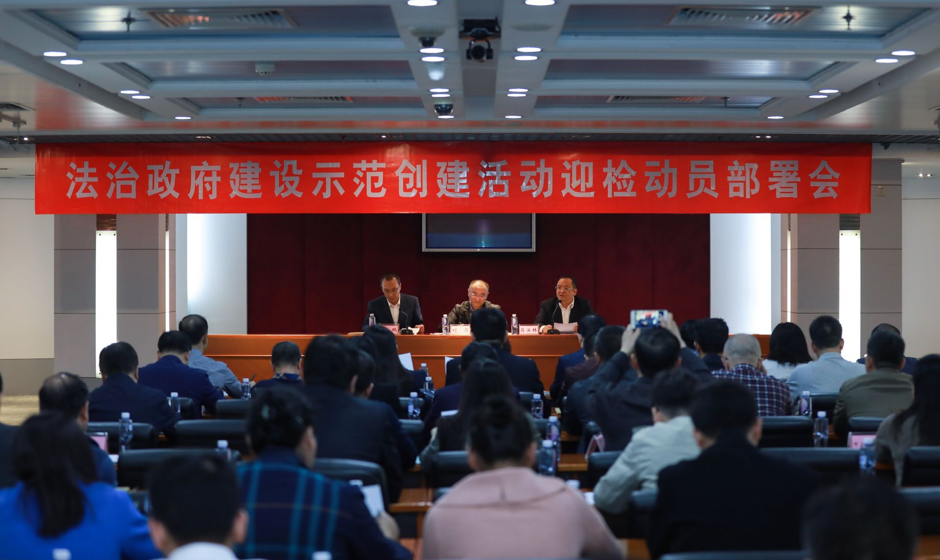 第十二届IUPAC生物有机化学国际研讨会在深举行