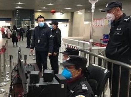 布吉成立17个临时党支部，让党旗在防控疫情一线高高飘扬