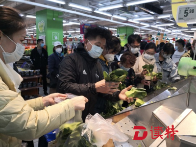 记者实地探访福田沃尔玛（红岭店）：超市民生食品供应充足
