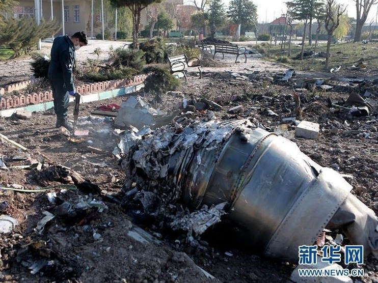 乌航客机事件中乌克兰遇难者遗体被运送回国