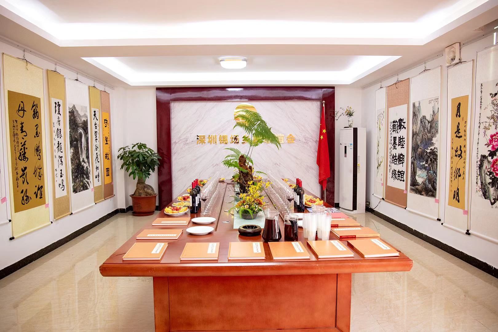 笔墨丹青叙乡情 锡场（深圳）乡亲书画作品展举行