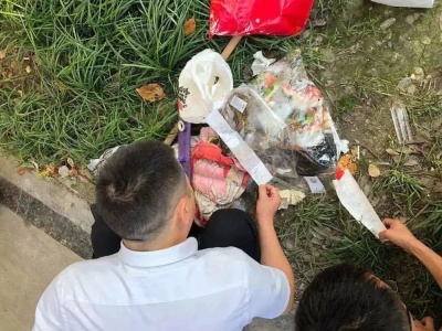 深圳垃圾分类步入法治时代  不分类乱扔垃圾50元起罚