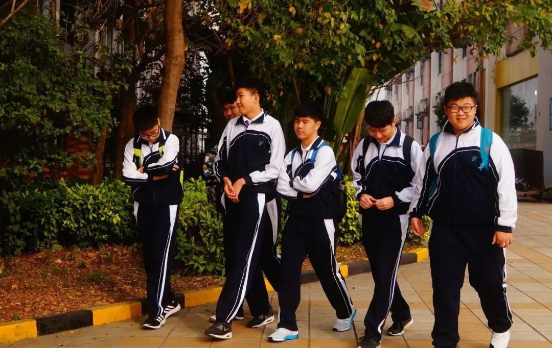 高中学位有望不再紧张！新年首个专题会，深圳市政府就研究了这个事！