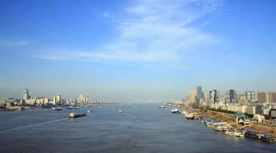 武汉海事局：长江武汉段相关船舶实施水上交通管制