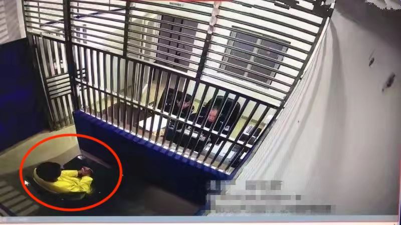 不配合交警执法 外卖员被罚款拘留