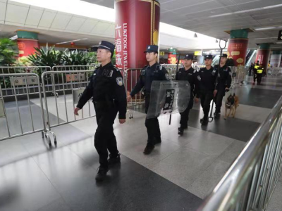 罗湖警方倾全力确保旅客安全  深圳火车站广场实现春运6天“零发案”