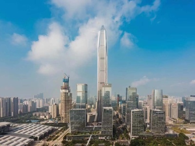 中国平安持续投入区块链、智慧城市等前沿行业，推动深圳经济发展