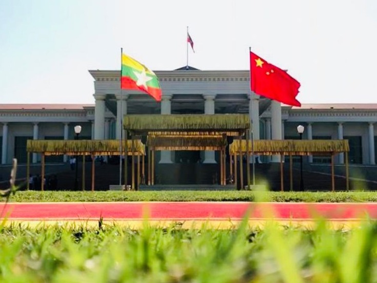 习近平结束对缅甸国事访问回到国内