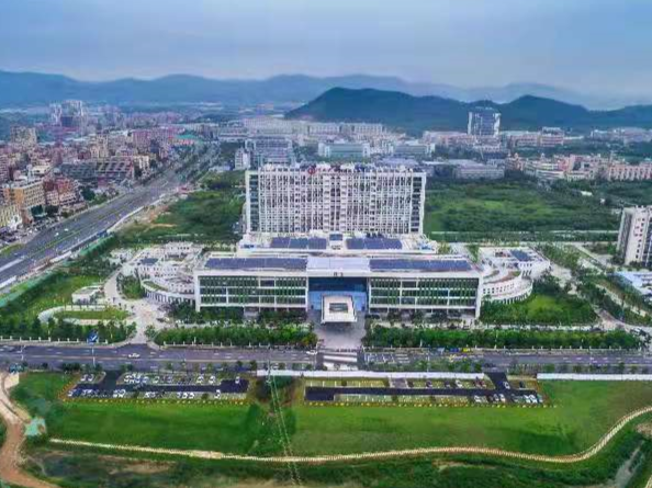 一届光明区纪委三次全会召开 打造高素质、专业化的纪检监察“铁军”