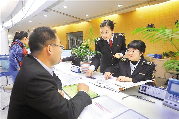 横琴税务3个100%为企业复产复工提供支持