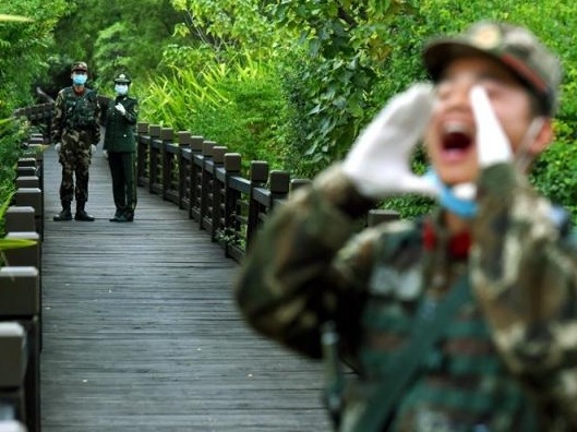 驻深武警部队  | 心理疏导为战疫减压添力