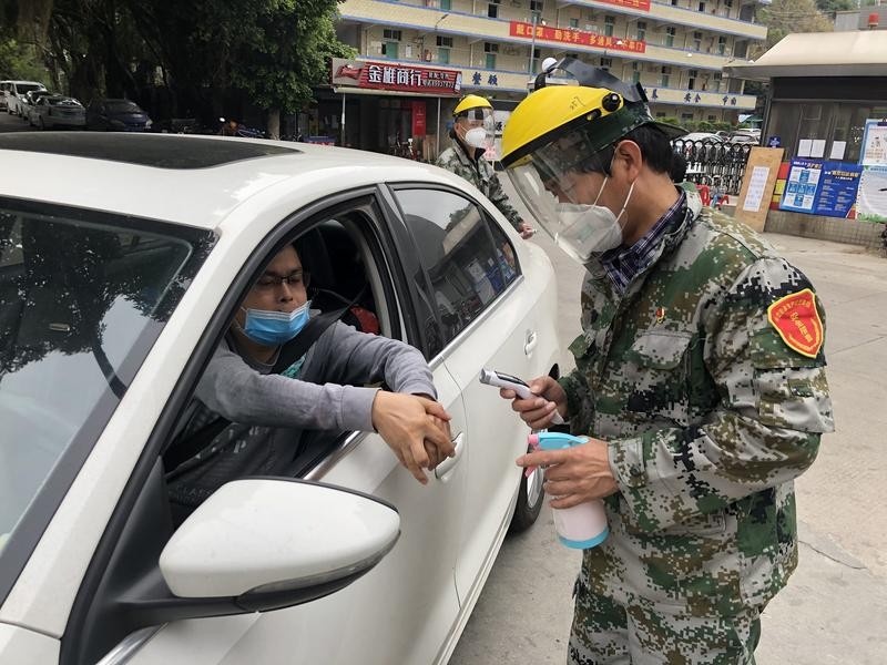 复工复产，马峦街道社区党员冲在前