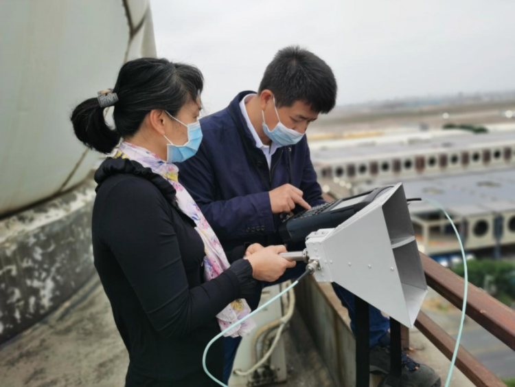 确保全市通信畅通  市工信局全力做好无线电与通信保障