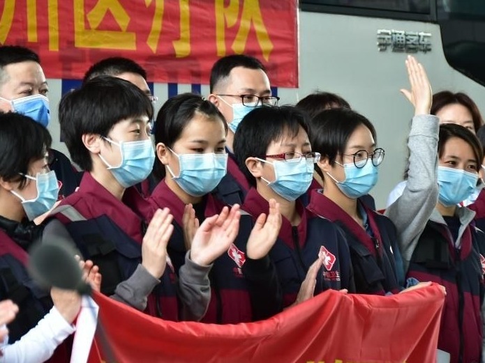 到荆州去！深圳第二支援鄂医疗队17人出征，现场图文直击