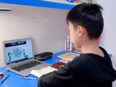 67万多名深圳学生参与问卷调查  超七成初中生对在线教学表示满意
