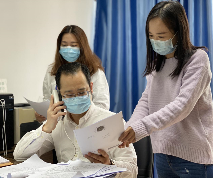 抗疫英雄谱㉒：和疫情博弈的疾控调度总值，确保人力高效排班表改版8次
