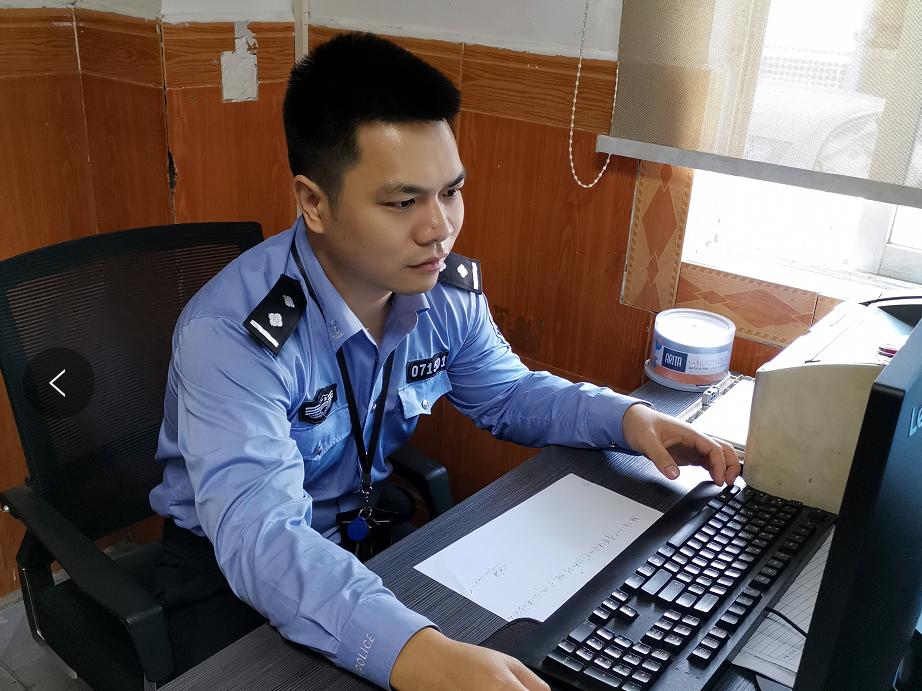 每日警星 | 刘宇光：刑侦民警也是防疫主力