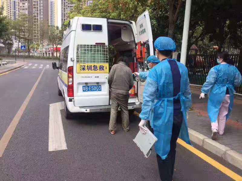 “防疫”不忘街头流浪人员