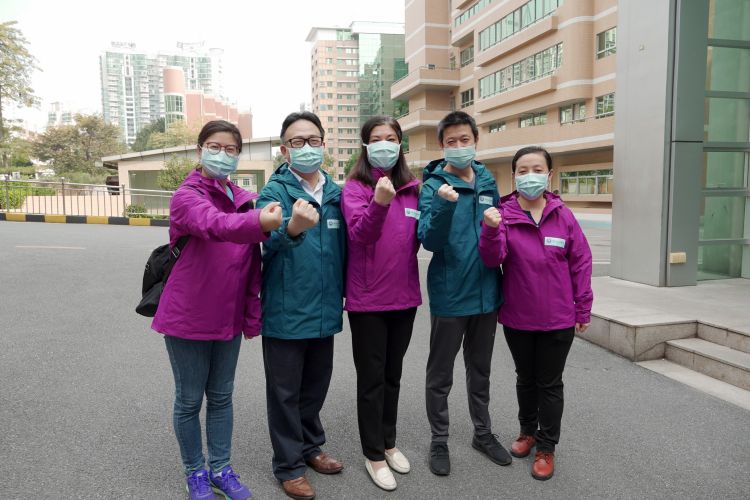 省人民医院5名专家驻点深圳、中山，对口救治重型、危重型患者