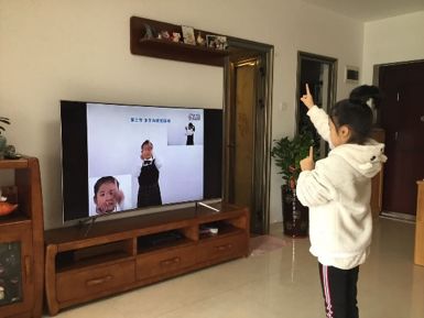 “云开学”第一周，深圳的小学生是这样上课的......