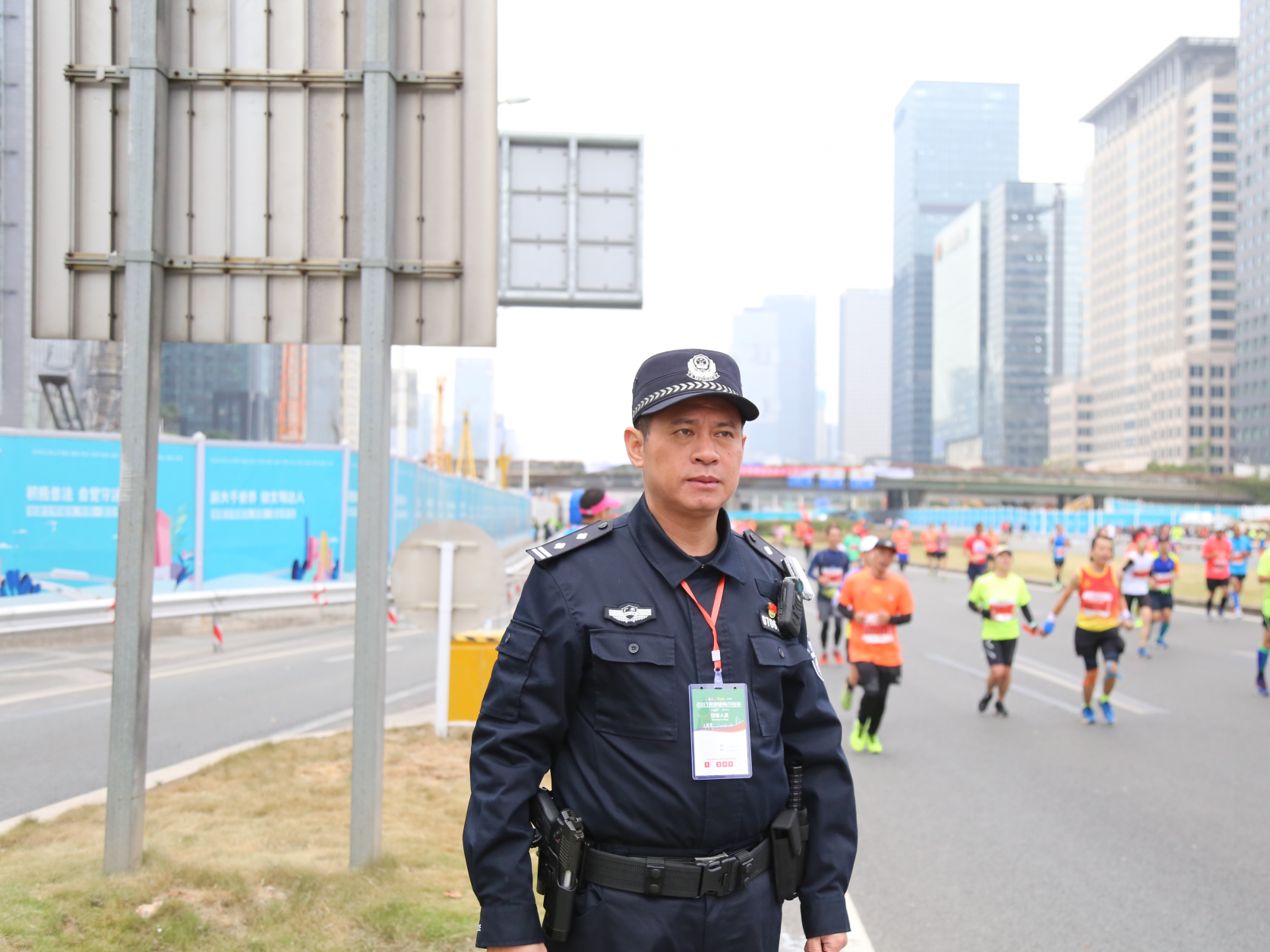 每日警星 | 占启龙：在疫情防控中服务群众