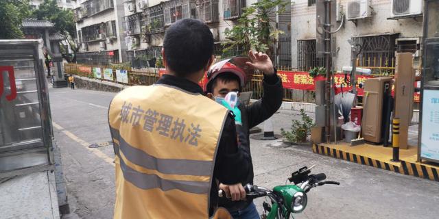 新技术和土办法相结合 罗湖区东湖街道疫情防控做得实