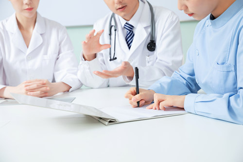 孕妇感染新冠病毒必须放弃妊娠？中科院院士：不必盲目一刀切
