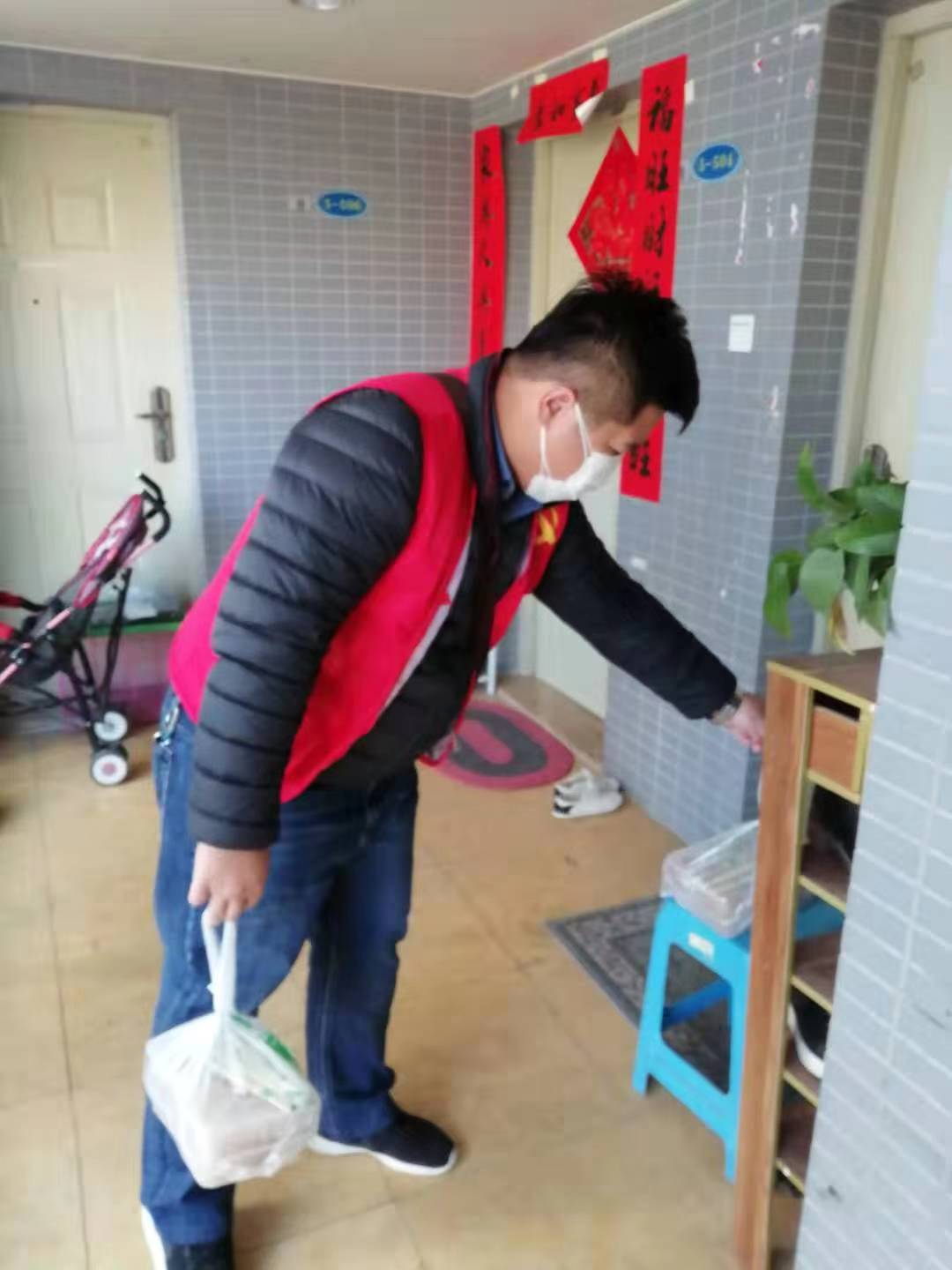 一封居家隔离人员给光明社区的感谢信