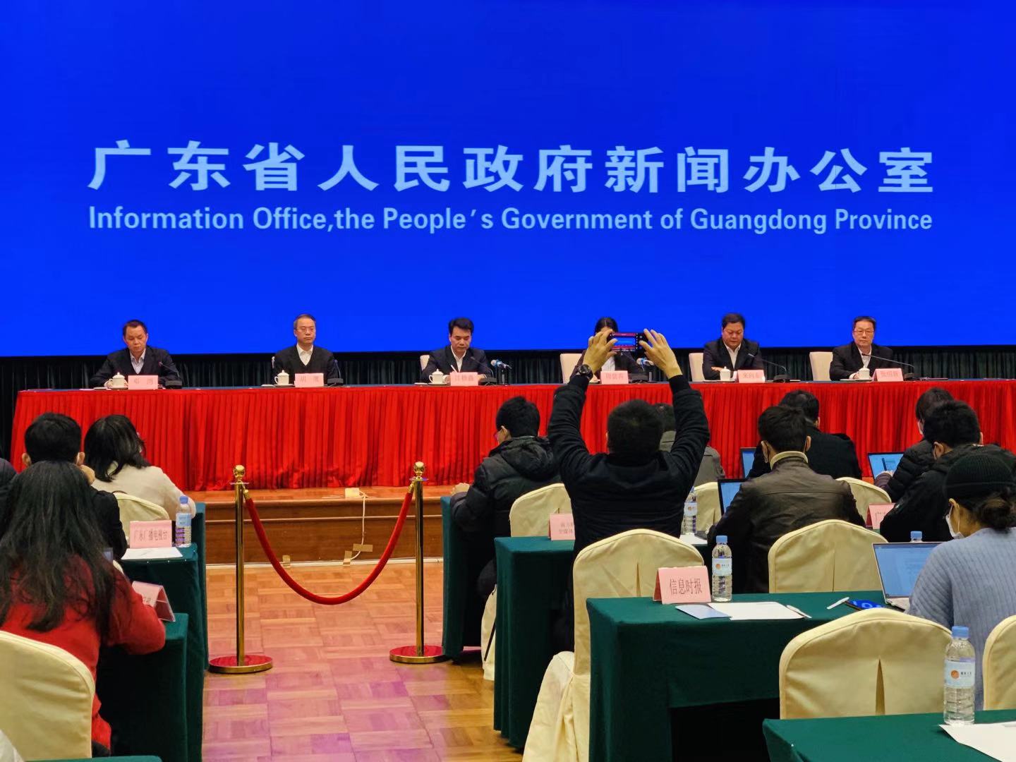 广东依法打击各类涉疫情犯罪  