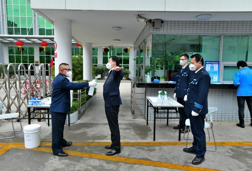 宝安新桥482家企业复产，防疫复工两不误