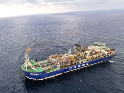 坚守大海献石油，全力保障供能源 中国海油首批轮班人员飞赴海上生产一线