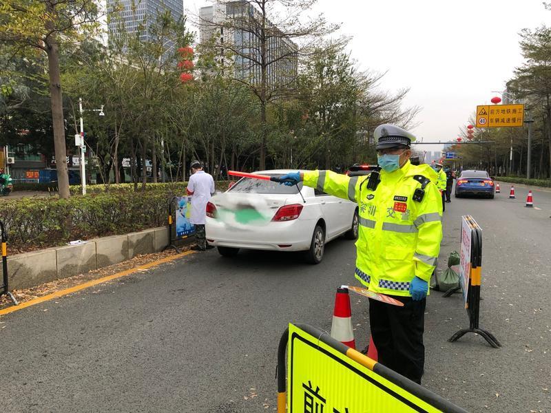 探寻入深检查站之最 | 最灵活——龙岗清林路检查站：灵活机动，大幅提升通行效率