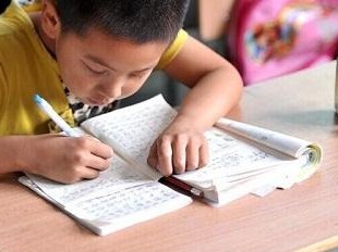 广东教育工会系统“一对一”辅导一线医务人员子女