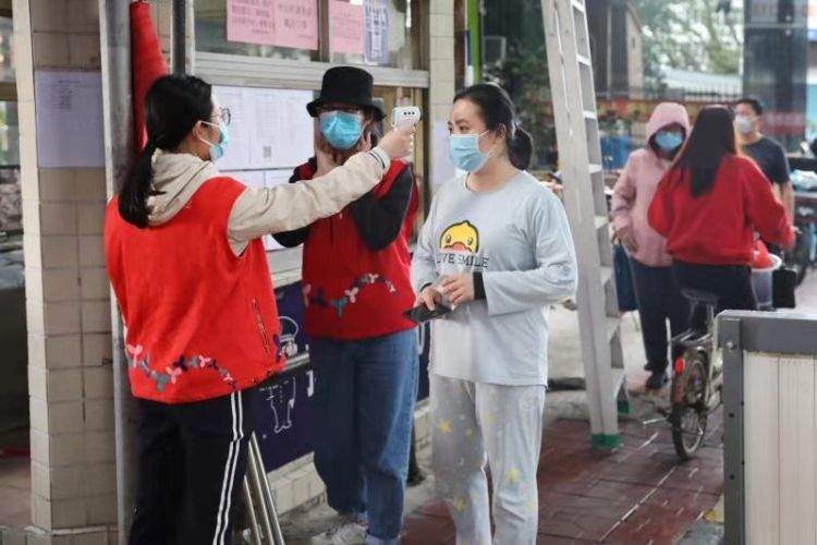 社区小区联防联控，以最大的努力守好“责任田”