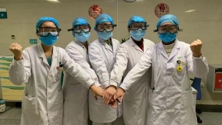 战疫情！已有8000多名医护人员支援湖北省