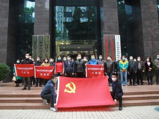 硬核！梅林街道以“三个先锋”筑起疫情防控严密防线