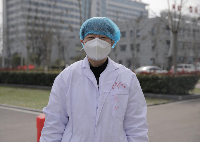 荆州战疫·战士丨深圳医疗队齐明华：感染科医生就得先人一步