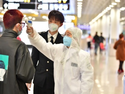 深圳机场进出港旅客16日起需网上填报健康信息！