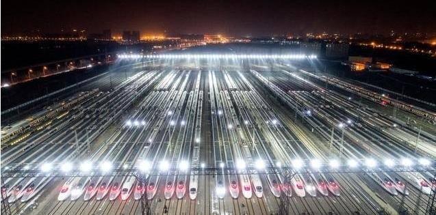 交通运输部：各地稳妥有序恢复城市公交、客运班线等运输服务