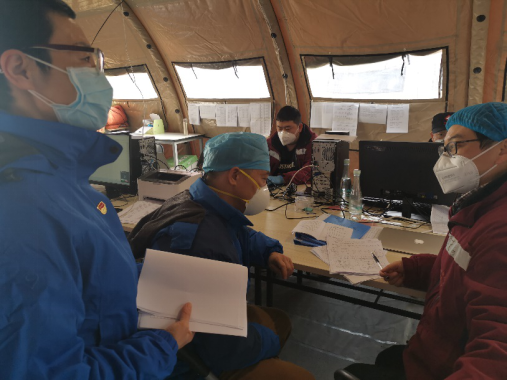 湖北战疫日记 | 战友6个小时1班，支撑下来靠意志力
