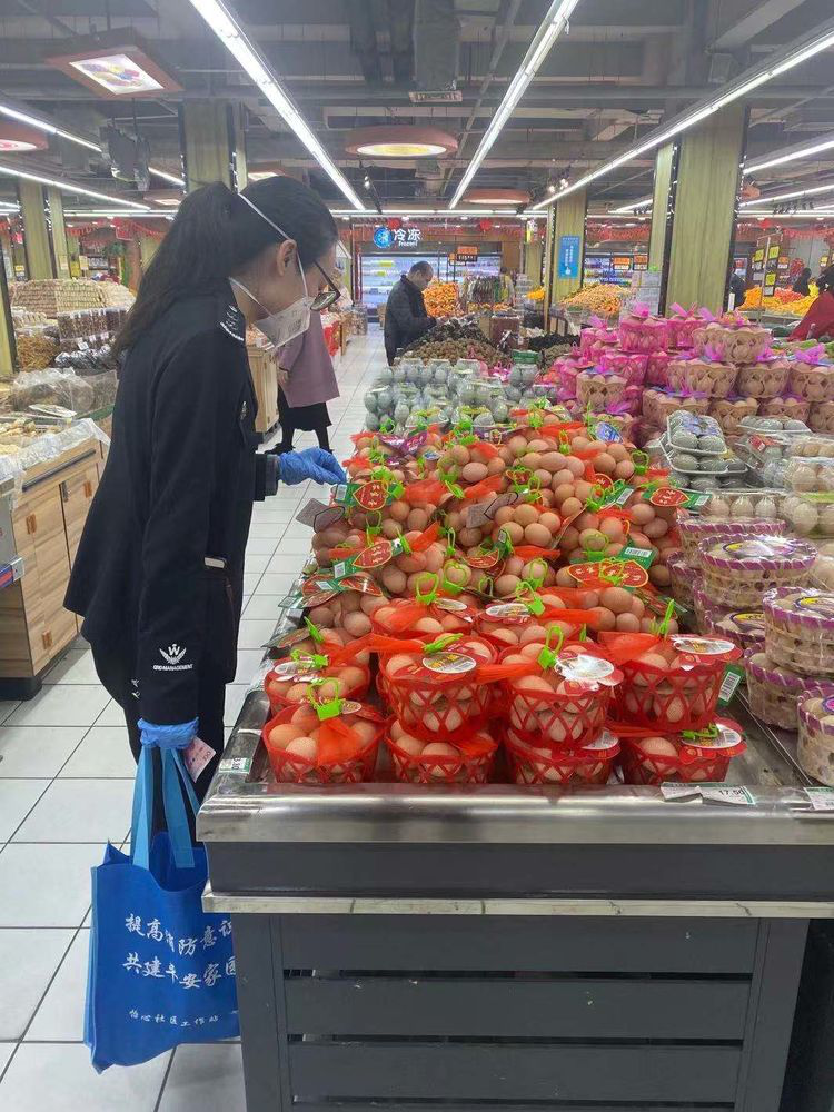 坪地“她”力量！抗疫现场绽放最美“巾帼红”