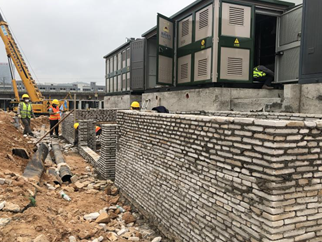 探营市三医院二期应急院区建设！板房病区已盖到2层，每间病房约10平方米
