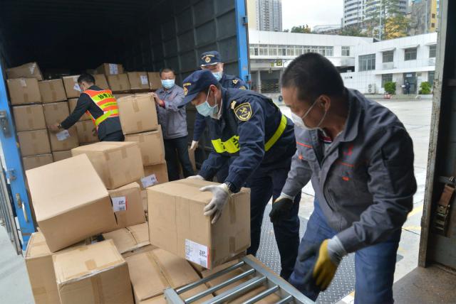 文锦渡海关20分钟验放2万余个医用口罩