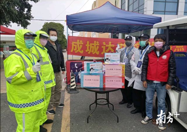 【抗疫一线】做好群众主心骨，坪山六和社区党员坚守疫情防控一线
