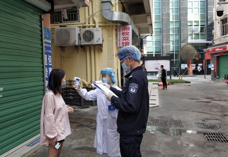 石厦社区“三机制”延伸防控触角，筑牢城中村防控铜墙铁壁