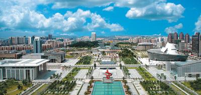 东莞有序开放公共场所和经营性服务场所，酒吧和歌舞娱乐等暂不开放
